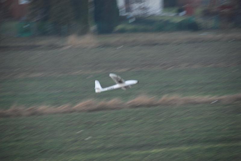 DSC_0177.JPG - Kolejny dzień i kolejny lot. Tym razem już bez lądowań w błocie.